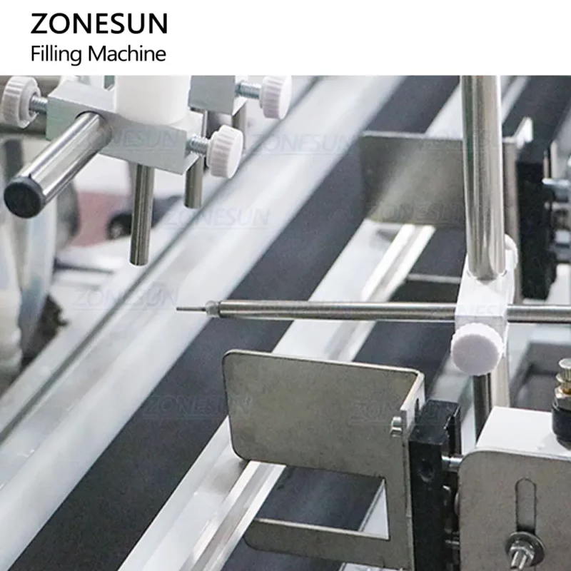 Máquina llenadora automática de tóner líquido para perfumes con bomba magnética ZS-DTMP4A 8007